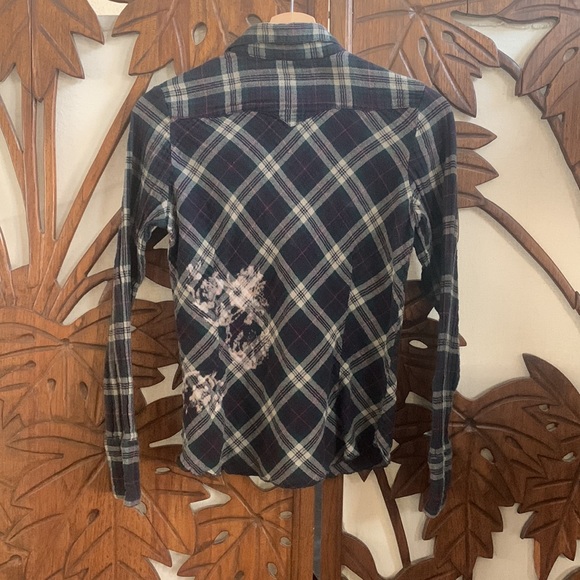 Replay Flannel - Picture 7 of 11